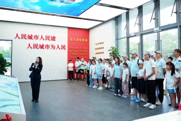 以父母为榜样，在成长路上越过自我